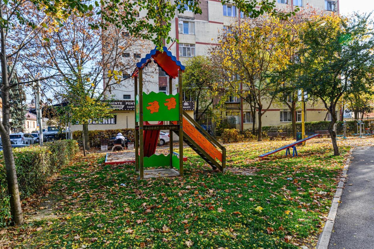 Jad - Family - Apartments & Studios Braşov Buitenkant foto